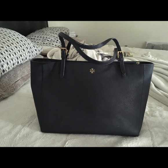 Large Blue Authentic Tory Burch tote - Picture 3 of 3